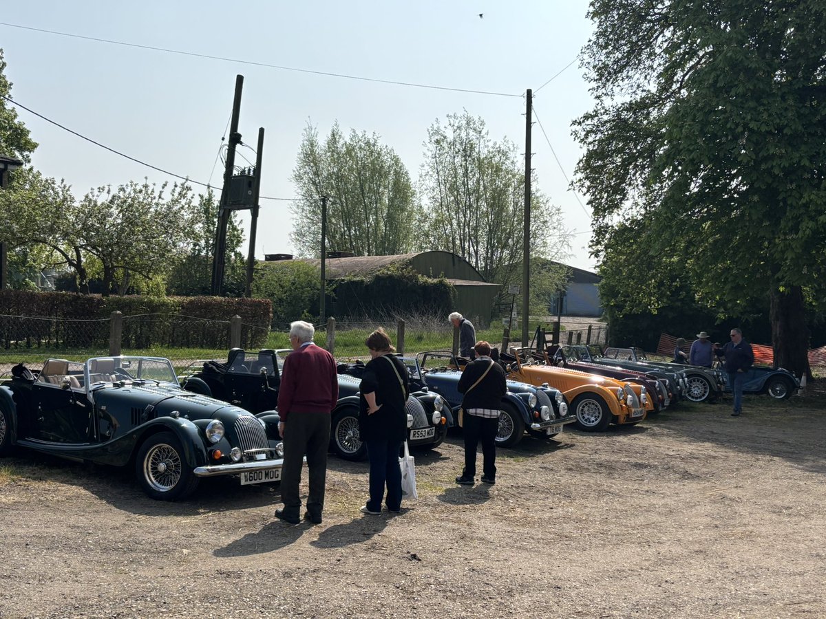 Our first visitors of the day are here! #MorganCars #Citroen