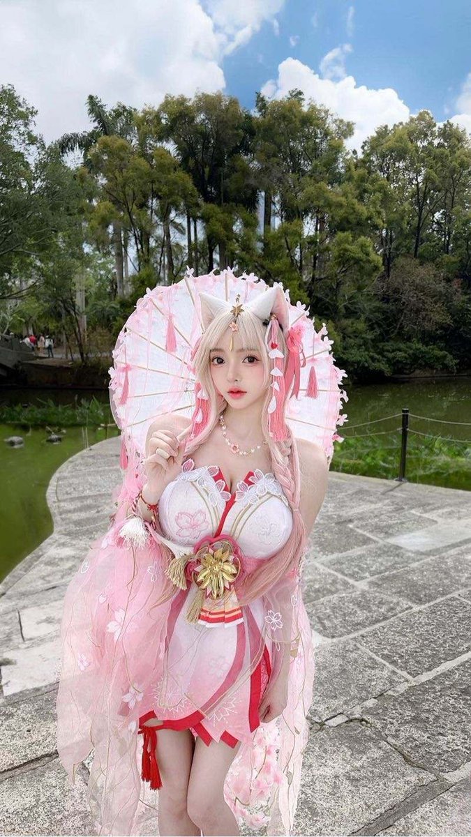 #深圳
在校兼职生   ┆  cos玩家 
            清新自然   •   幼态脸•   
• 𝖧𝗂𝗀𝗁𝗍 168 𝖼𝗆  ·𝗐𝖾𝗂𝗀𝗁𝗍 49 ᴋg   ·𝖡𝗎𝗌𝗍 36D 
                              𝖠𝗀𝖾: 𝟭9
• 白裡透紅  风格多变  天真可爱  
Q：755749190
V：beizhe16
✈️:https://t.co/XGBWQiEQgX https://t.co/LVi3Dko963