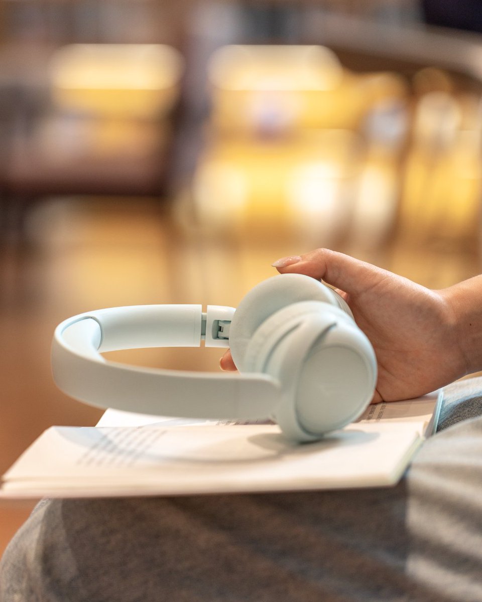 1MoreGlobal's tweet image. Protect your hearing and sharpen your focus with 1MORE SonoFlow Mini HQ20 — designed to help you lock in and level up.
🛒
AMZ US: amzn.to/4hbcq36
1MORE USA: bit.ly/3PvoBMv
#1MORE #sonoflow #headphones #Bluetooth #music #tech #hearingprotection #productivity