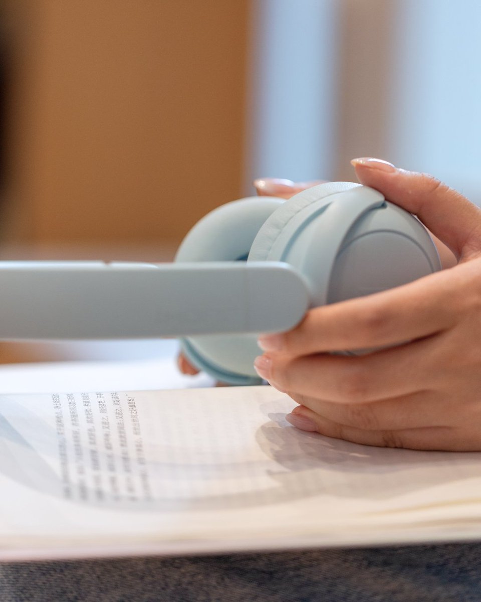 1MoreGlobal's tweet image. Protect your hearing and sharpen your focus with 1MORE SonoFlow Mini HQ20 — designed to help you lock in and level up.
🛒
AMZ US: amzn.to/4hbcq36
1MORE USA: bit.ly/3PvoBMv
#1MORE #sonoflow #headphones #Bluetooth #music #tech #hearingprotection #productivity