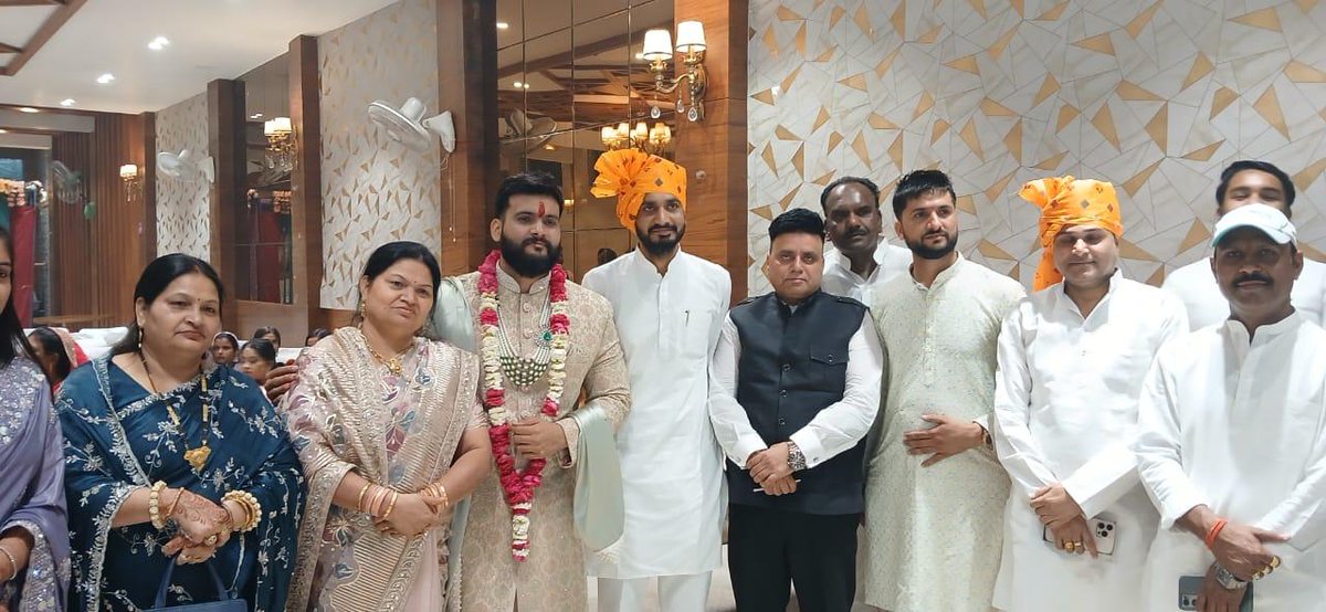 socialistaditya's tweet photo. मांगलिक कार्यक्रम
@सिरसागंज, फ़िरोज़ाबाद https://t.co/jzDIQtFzZu