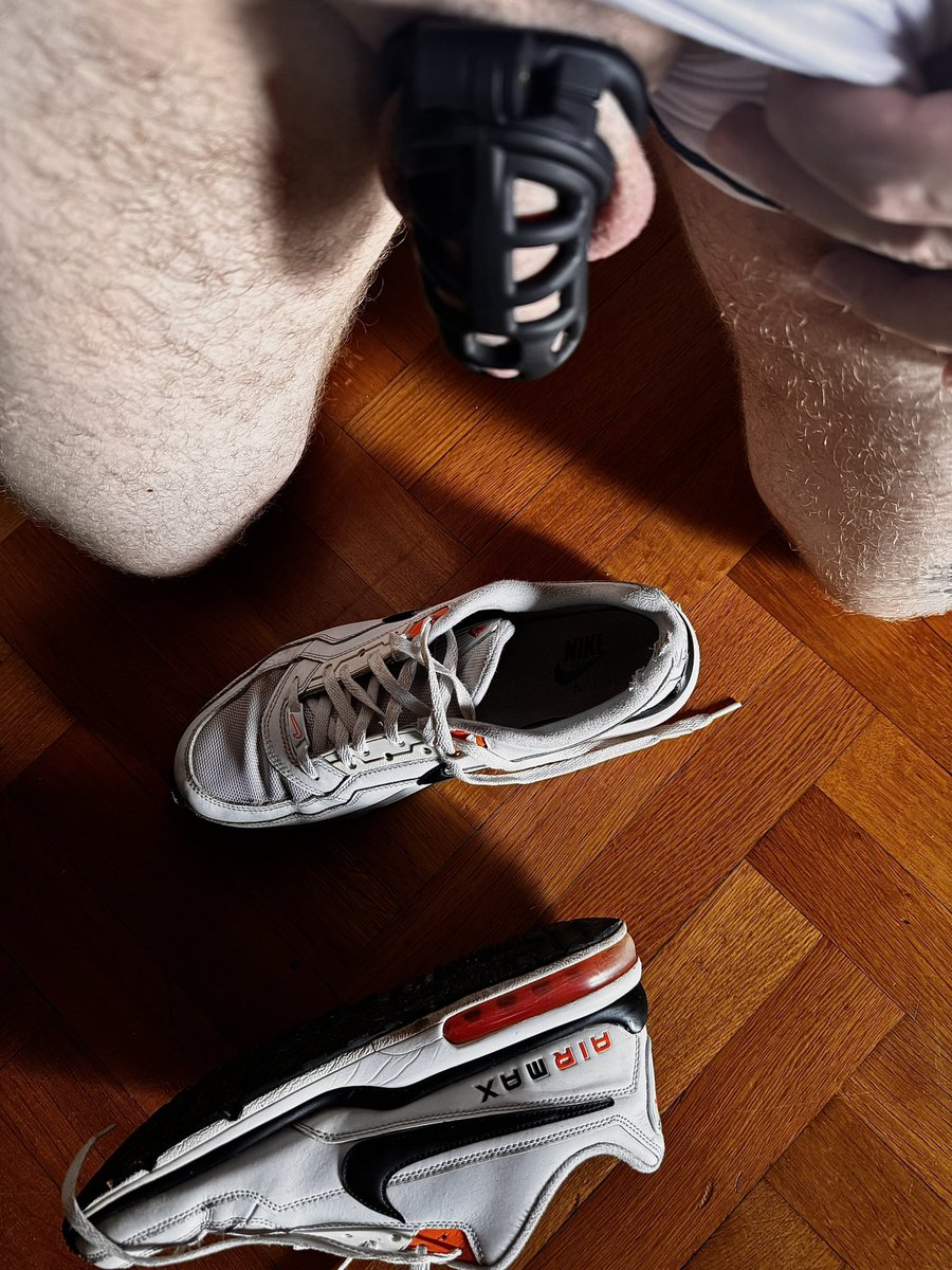 2cool2giveafuck tweet media