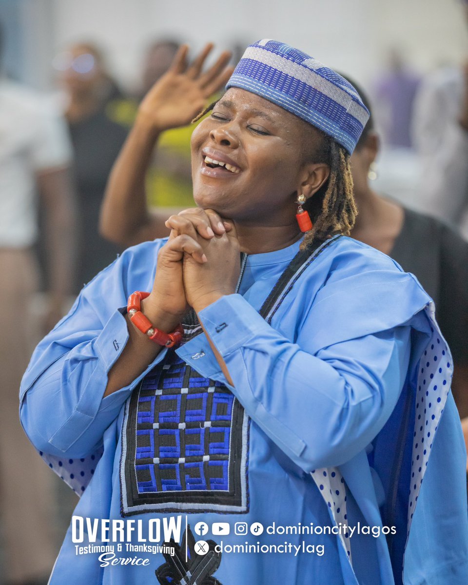 dominioncitylag's tweet image. With our hands lifted high and hearts full of gratitude, we worship You our Father and Redeemer.  

#DominionCity #DClagosHQ #Overflow #TestimonyAndThanksgiving #SundayService