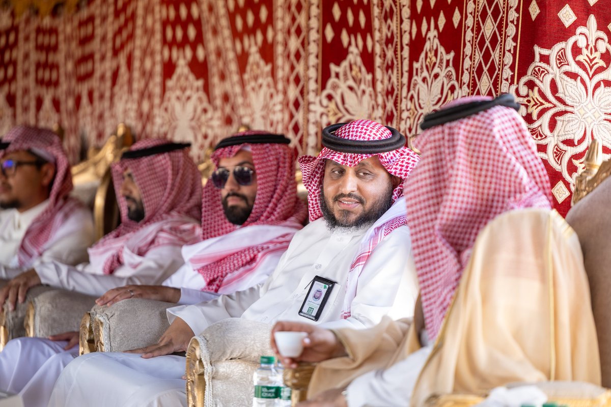 🌿 | نشكر مؤسسة تنمية الغطاء النباتي الأهلية مروج <a href="/Morooj_sa/">Morooj Foundation | مؤسسة مروج</a> بمشاركتهم في مبادرة التشجير المقامة في حديقة الغضا ضمن فعاليات أسبوع البيئة 2025، تحت شعار:
 "بيئتنا كنز.. بصفائها ونقائها"
نسعد بخطوات تخدم الأرض، وتزرع أثرًا أخضر 🌱
ممثلينها : 

أ. طارق الموزان : مدير عام المشاركة