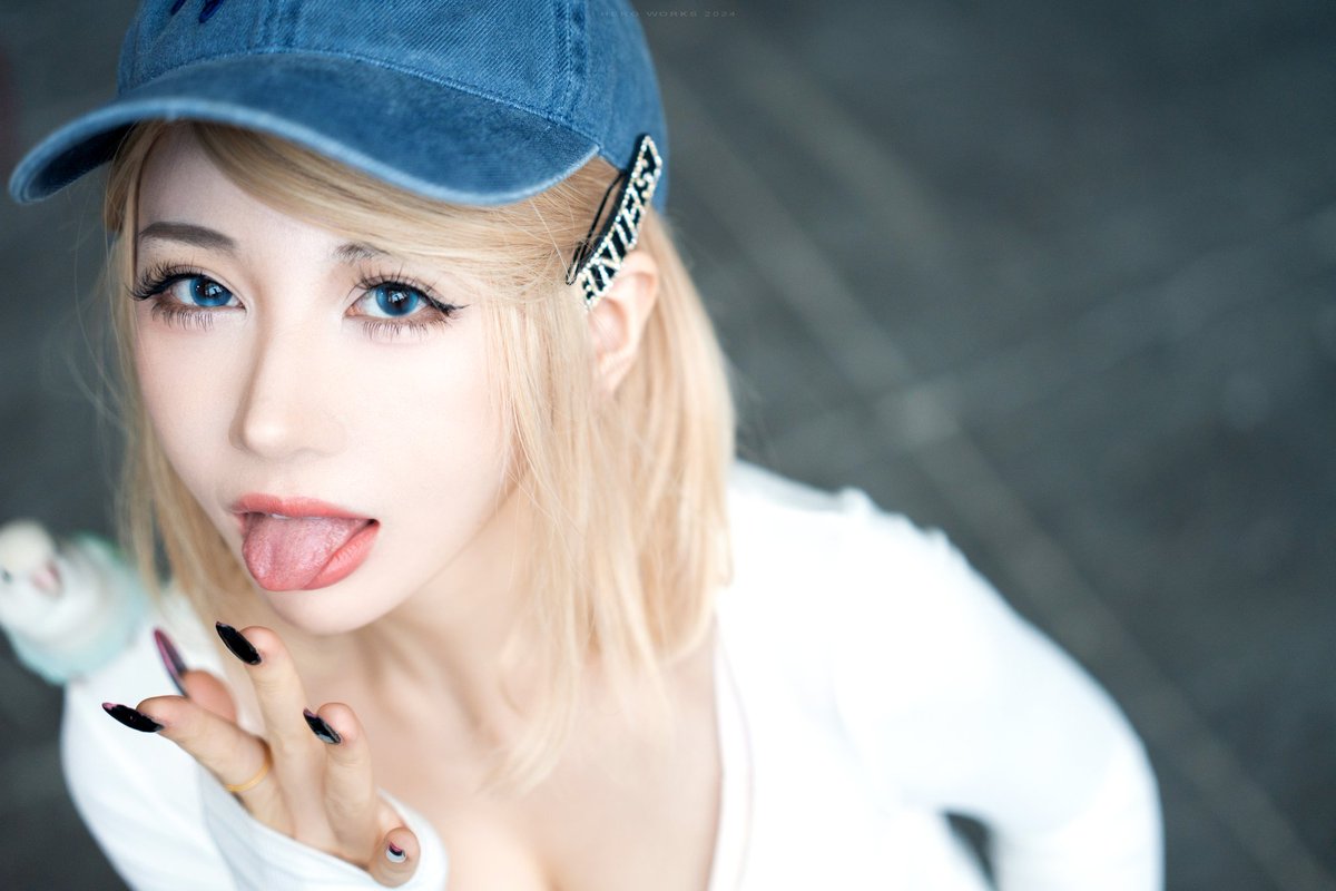 HEROICAGE tweet media