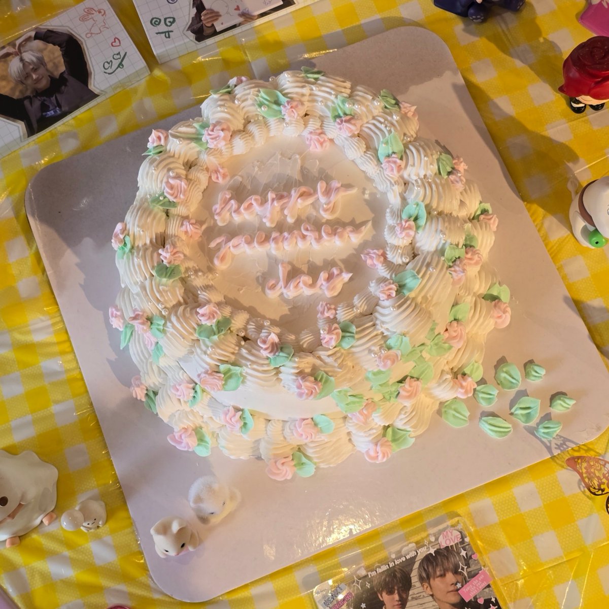 427studios's tweet image. 🌸💛 HAPPY 427 DAY !! 🩷🌼

thank you so much and congratulations, @jaemren_ph!! love u po mwa 😽💐

#143DaysWithJaemRen