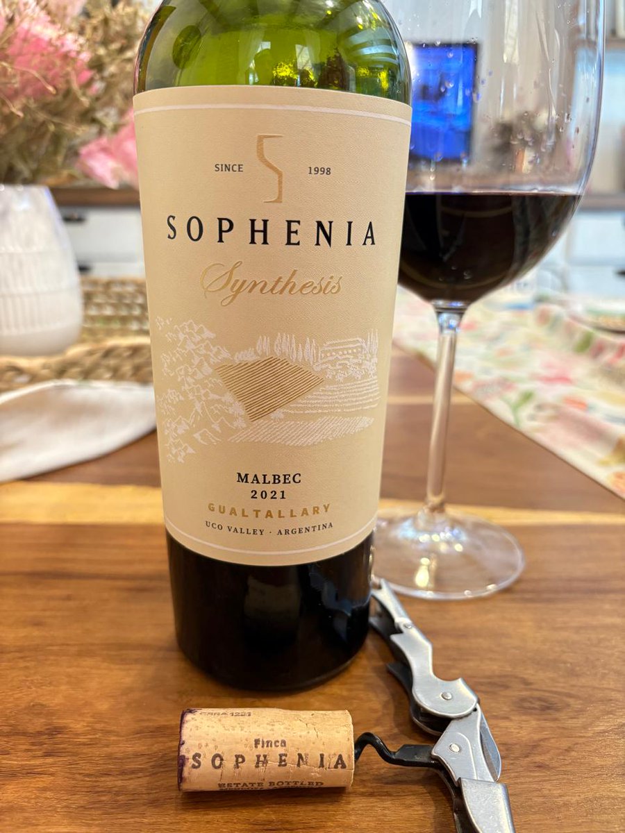 Espectacular Malbec...<a href="/FincaSophenia/">Finca Sophenia</a> Synthesis!
💪🏻🍷