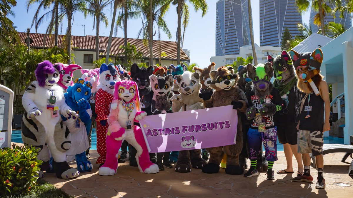 Astris_Fursuits's tweet image. FURSUIT FAM PIC! β¨πβ¨
The official fursuit fam pic is now ready! Thank you to everyone who came! Love you all so much!
Thank you also to Nexa from @KitsuneAlchemy for taking the amazing pic for us! ππ
Who can you spot? π