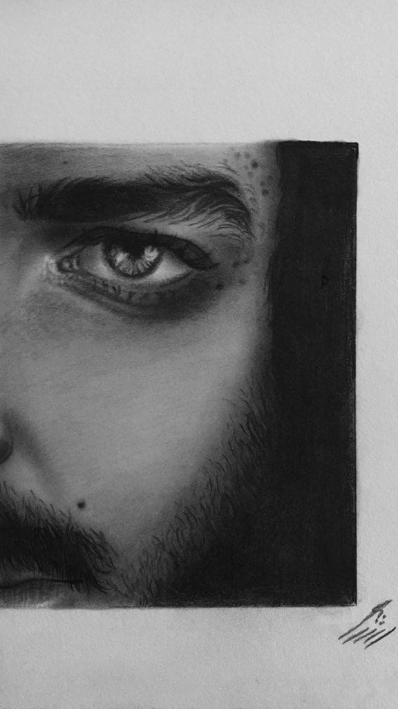 rasho199's tweet photo. " تماماً كالماء كلما كنت صافياً نقياً 
كلما كان انعكاسك واضحاً جلياً .."

#سكيتش https://t.co/mB0jUlHNr1