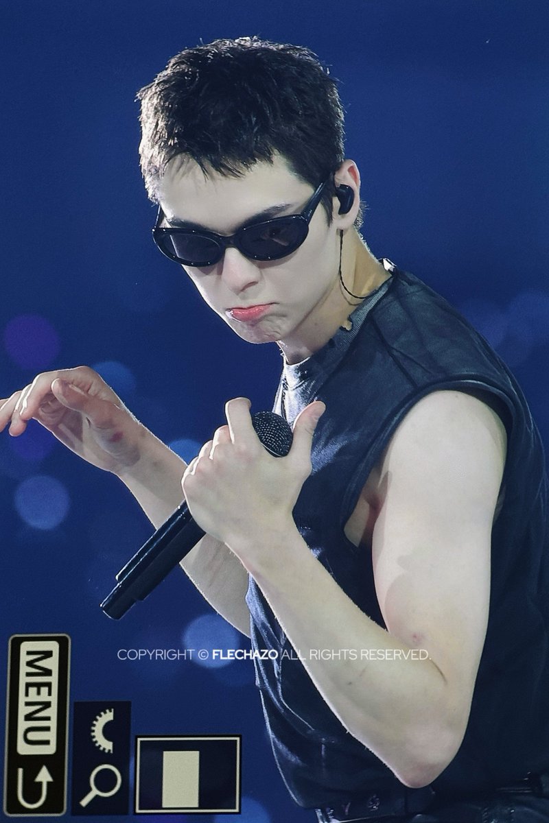 250427 HOLIDAY IN OSAKA

#버논 #최한솔 #VERNON #バーノン
#세븐틴 #SEVENTEEN