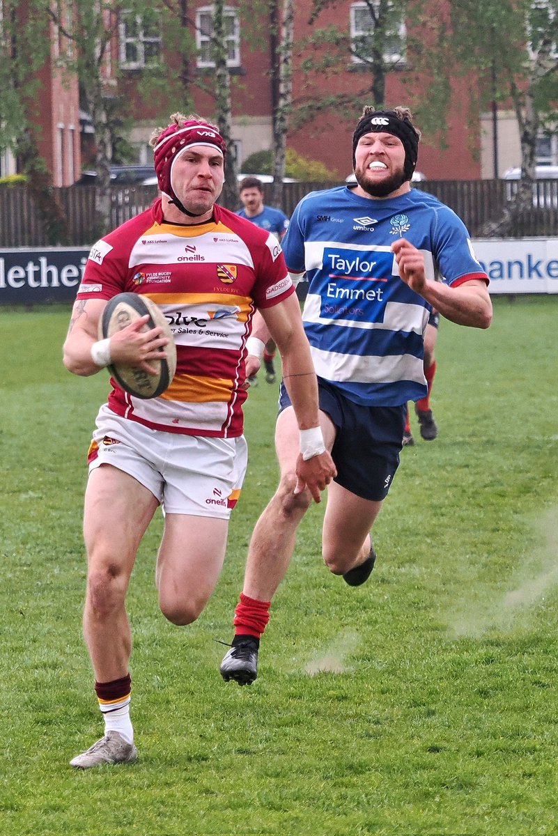 Chris Farrow tweet media