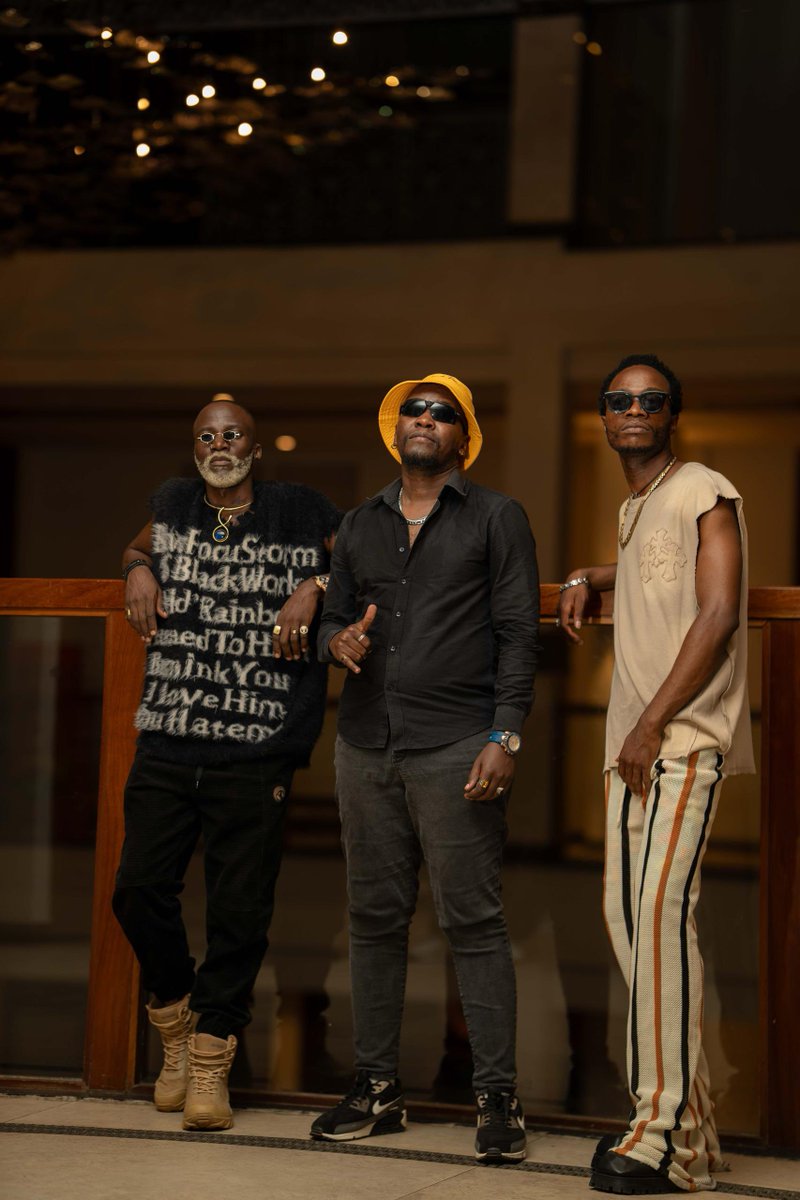 Double black Ug tweet media