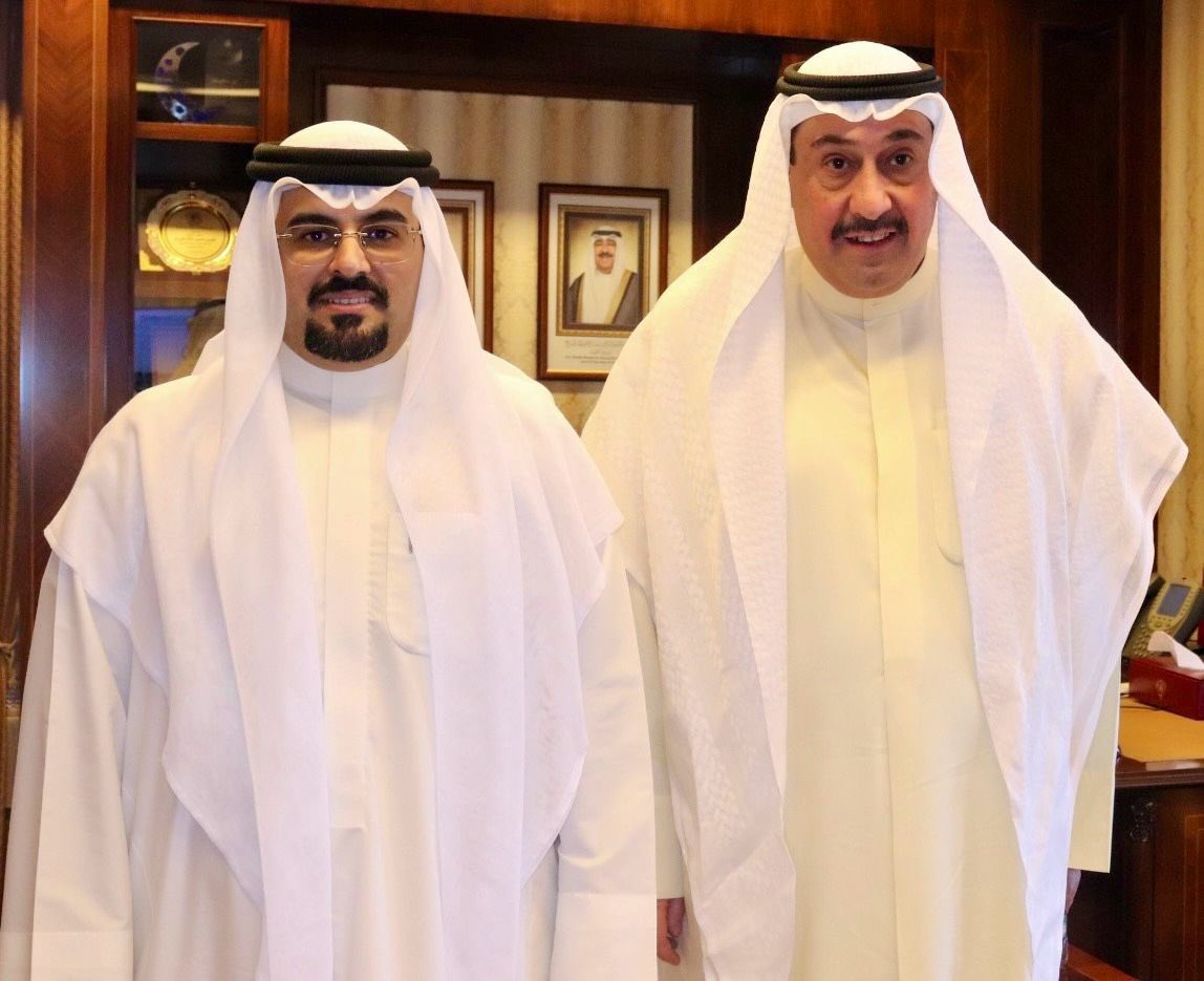 عبدالعزيز الحلاف (@aziz_al7allaf) on Twitter photo مع شيخنا الغالي معالي الشيخ فيصل الحمود المالك الصباح
المستشار في الديوان الأميري عسى الله يحفظه ويطول بعمره ويوفقه لكل خير
<a href="/faisalalsabah/">فيصل الحمود المالك الصباح🇰🇼</a> مع شيخنا الغالي معالي الشيخ فيصل الحمود المالك الصباح
المستشار في الديوان الأميري عسى الله يحفظه ويطول بعمره ويوفقه لكل خير
<a href="/faisalalsabah/">فيصل الحمود المالك الصباح🇰🇼</a>