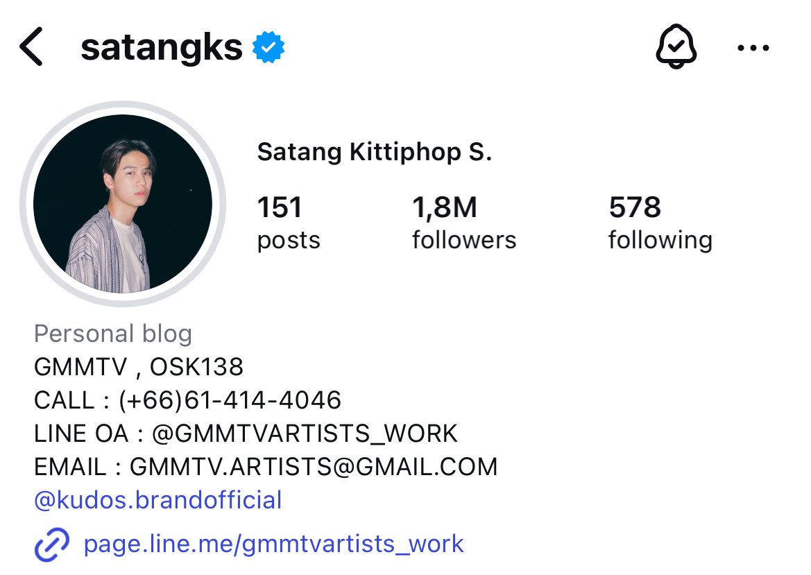 ohh all gmmtv artists updated their bios.. looks like they’re using a central phone number and email now. no more manager’s name or personal contact info in their bios 👀