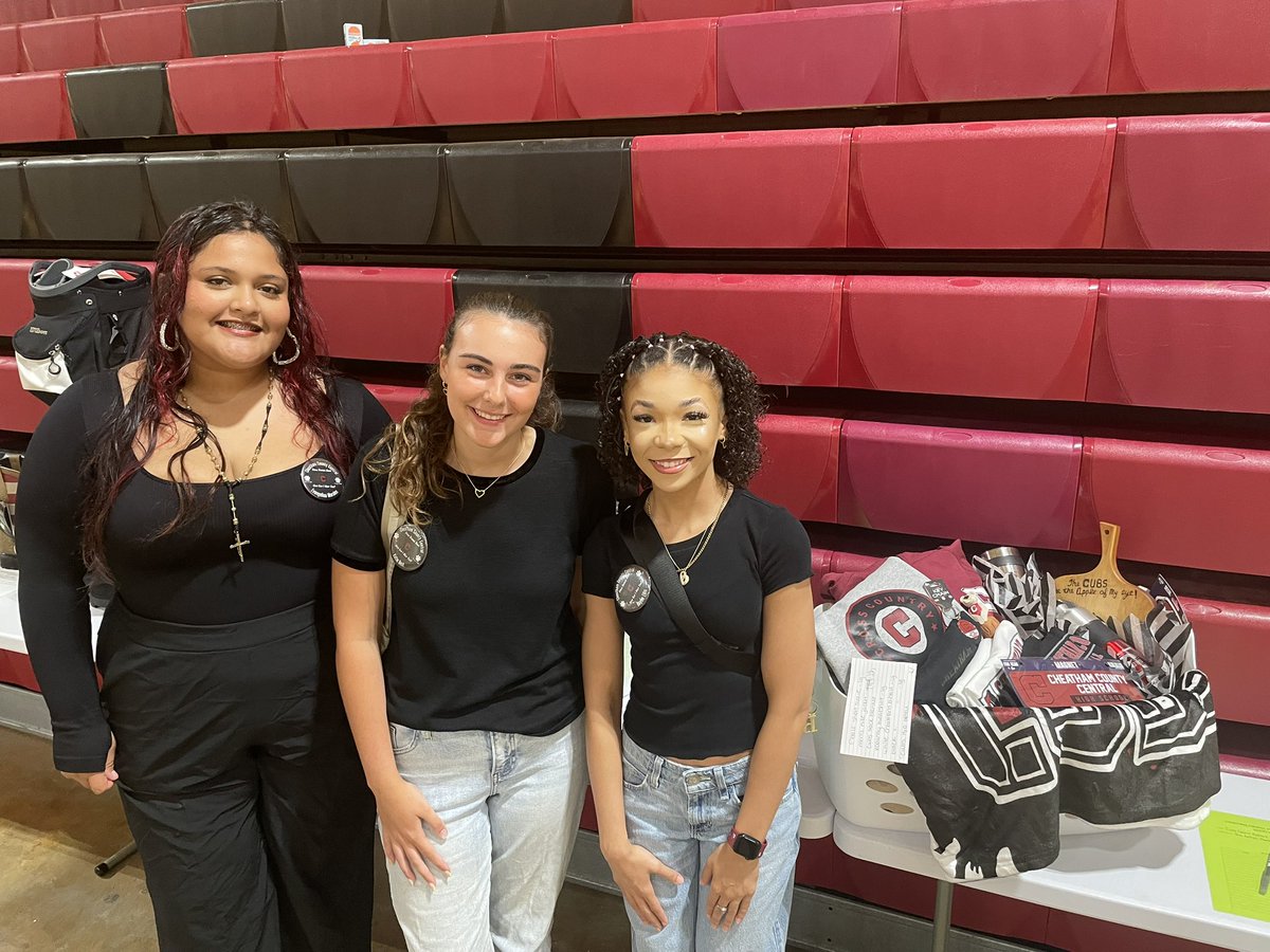 CCBOE's tweet photo. Cheatham County Central High School’s annual steak dinner was a huge success! We appreciate the community supporting our CCCHS students and teachers. #ccsdtn https://t.co/YNJvEI0JJl
