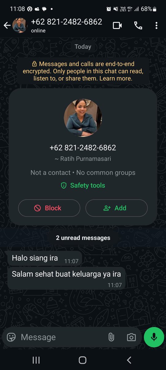 Ada yang menggunakan foto saya.. hati2, itu bukan no telfon saya…! 
blok saja dan laporkan!