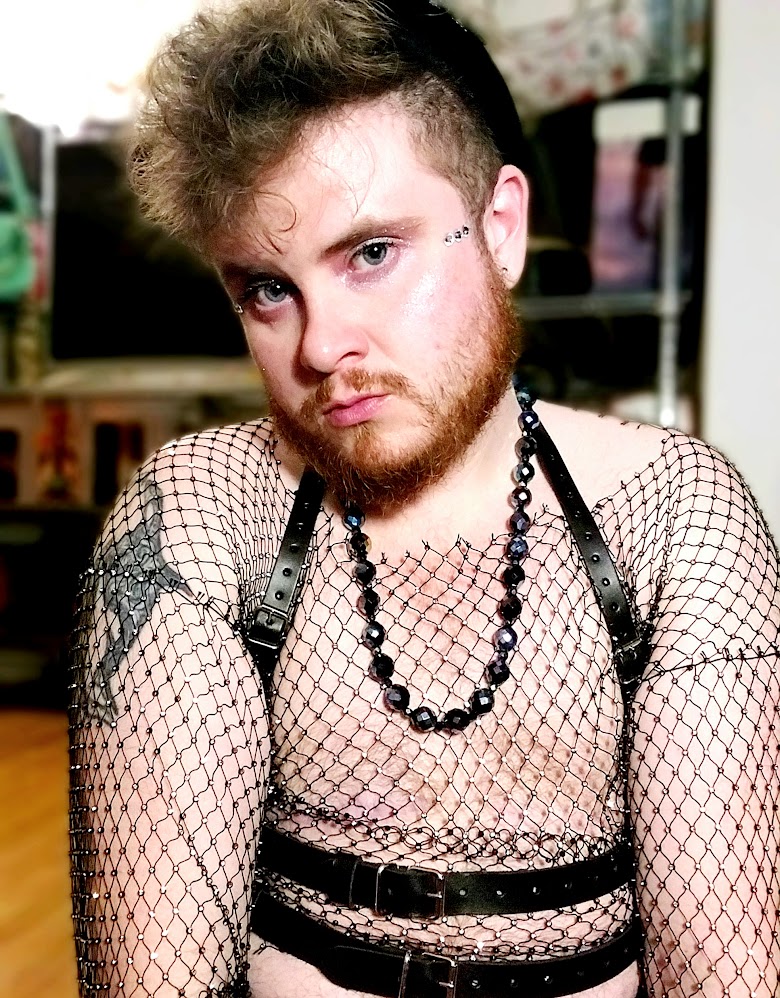 Transthirsttrap_Neo_Night_Time tweet media