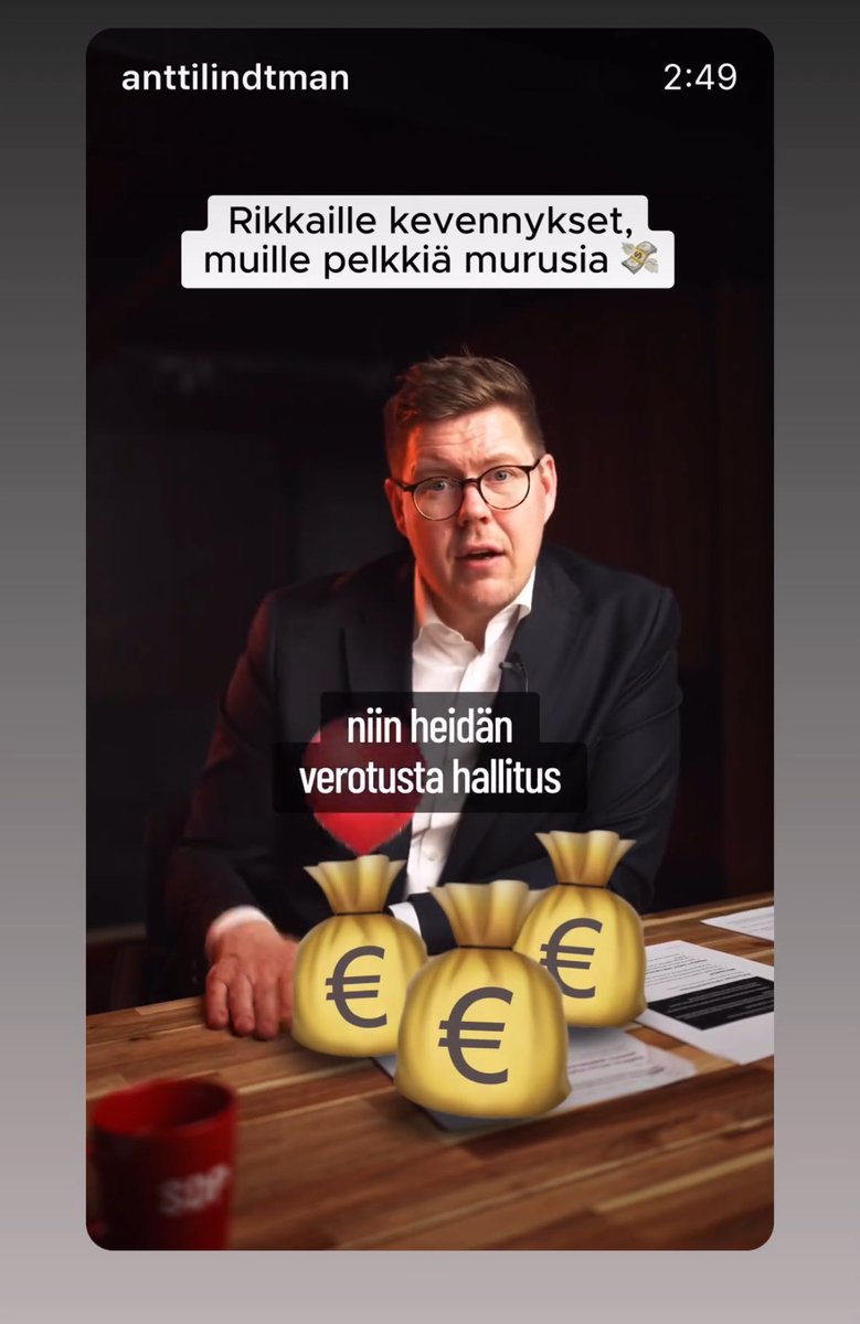 Tätä mä en ole demareiden touhussa ikinä ymmärtänyt. Se että työntekijöiden verotusta kevennetään, ei ole antamista.

Se on ottamista vähemmän pois.

Ja mitä vähemmän valtio ottaa pois, sitä parempi.

Ihmisten rahat kuuluvat ihmisille.