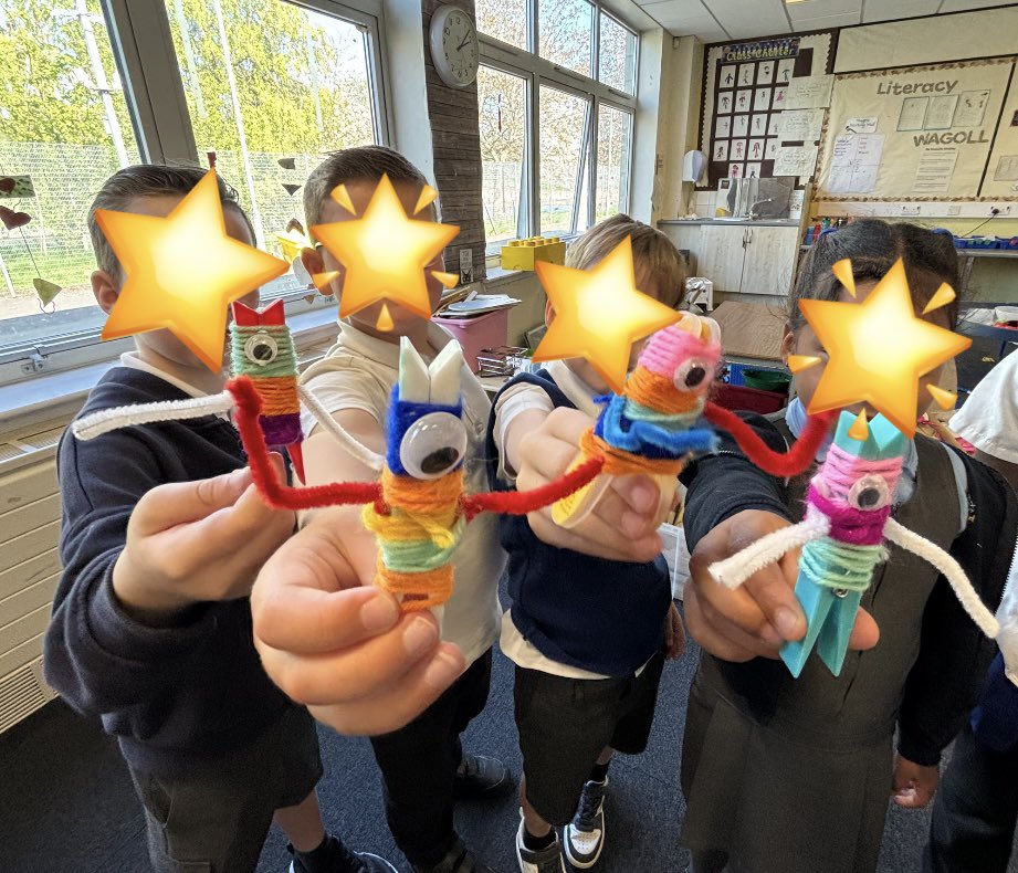 Mrs Elgaseai (@mrselgaseai) on Twitter photo Term 4 has begun! Lots of transitions/changes happen at this time of year and Primary 2 have been talking about some uncomfortable emotions they may be feeling. They created their own Worry Monster to help them manage these emotions <a href="/HaghillTeam/">Haghill Park Primary</a> <a href="/GlasgowCREATE/">Glasgow CREATE</a> Term 4 has begun! Lots of transitions/changes happen at this time of year and Primary 2 have been talking about some uncomfortable emotions they may be feeling. They created their own Worry Monster to help them manage these emotions <a href="/HaghillTeam/">Haghill Park Primary</a> <a href="/GlasgowCREATE/">Glasgow CREATE</a>