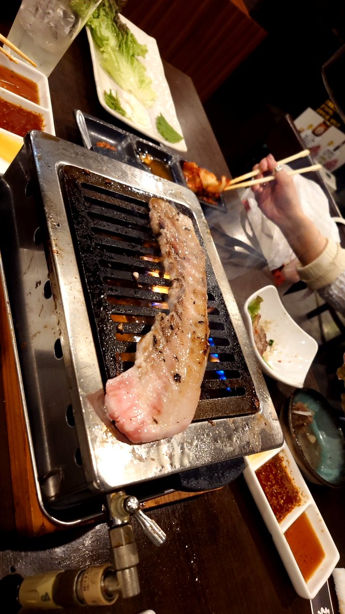 rdankribn's tweet photo. 肉(⁠・⁠∀⁠・⁠) https://t.co/Qs6bf1Bz8R