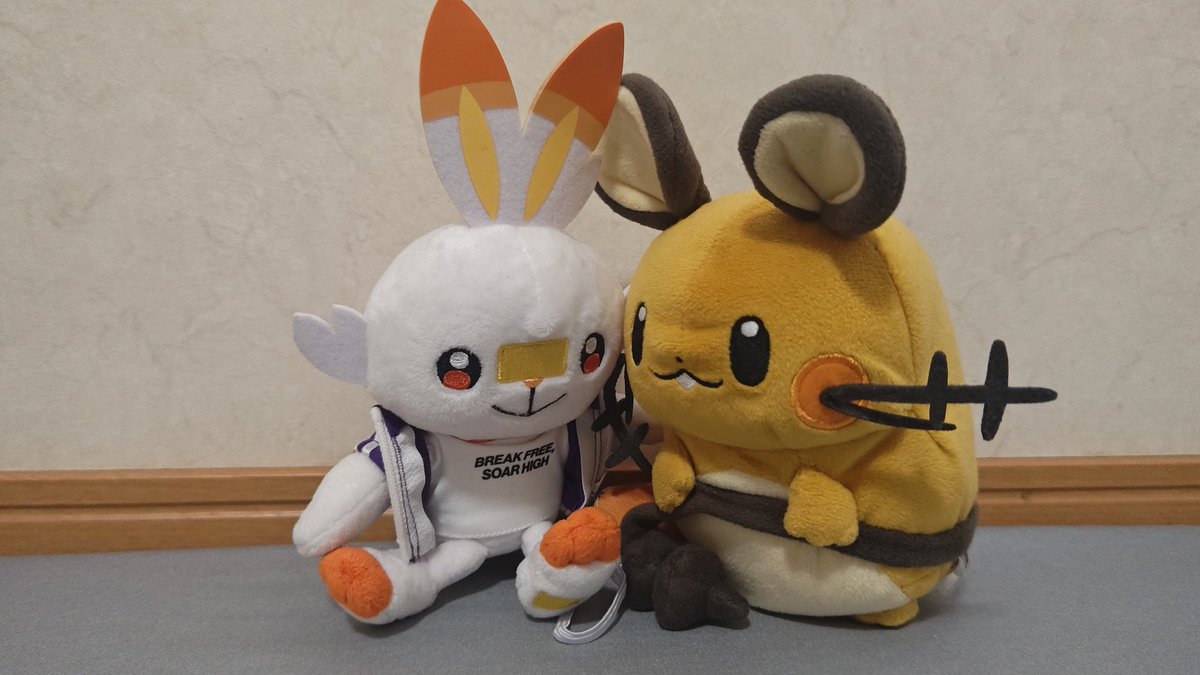 Zkbr_Dedenne's tweet image. #ポケぬいトレーナーの自己紹介
三栄デデンネのデデ様中心に色んなポケぬいの写真や動画を投稿してます😊

#ポケぬいバイク部
私や色んな人のバイク動画や写真が沢山有ります！

#一言デデ様
デデ様と自由に筆談するコーナーです！

イタズラ好きなポケモン達に振り回される様を楽しんで下さい！！