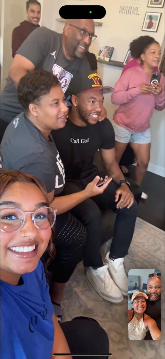 Coach_Lane8's tweet image. Blessed… I first want to give honor to God. This has been an amazing ride for the Lane family… 1st Bakari Stone and now Jaylin getting drafted by the Washington Commanders. I also want to thank everyone who called and texted us. Now I’m a Steelers/Commanders Fan #RaiseHail