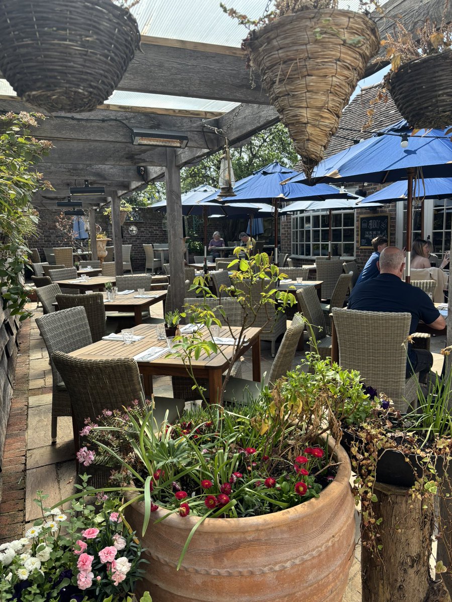 Did you know we have two outside space, both offering a perfect space to soak up the sun 😎

<a href="/TheGrantleyArms/">The Grantley Arms</a> 

#sundayvibes #alfrescodining #sunnyday 

<a href="/YoungsPubs/">Young's Pubs</a>