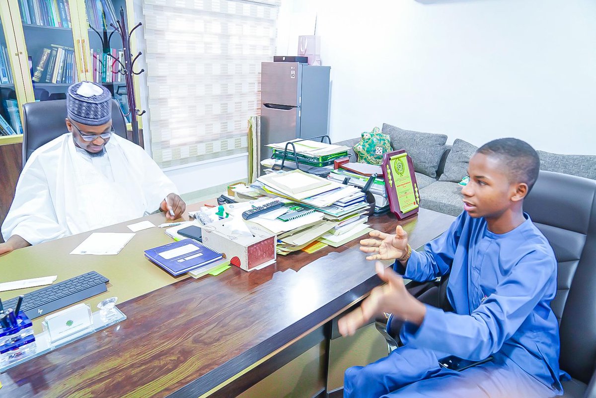 ProfIsaPantami's tweet image. Young innovator Khalifa Aminu, a 19-year-old boy from Sharada, Kano State, has developed remarkable tech solutions (tech start-ups). He created a device for visually impaired individuals that alerts them to obstacles via a buzzer, enabling them to change direction. Additionally,…