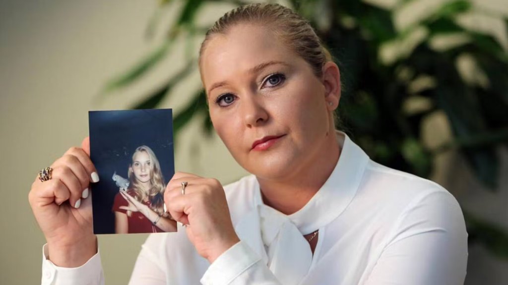 'Virginia Giuffre experienced re-victimization and Isolating Gender Violence throughout her life' by <a href="/kerkeler/">Cristina Pulido</a>, Director of <a href="/elDFeminista/">DF Diario Feminista</a>, on #VirginiaGiuffre's death: daily27.info/2025/04/27/vir… #IsolatingGenderViolence #JeffreyEpstein #MeToo #News #Daily27