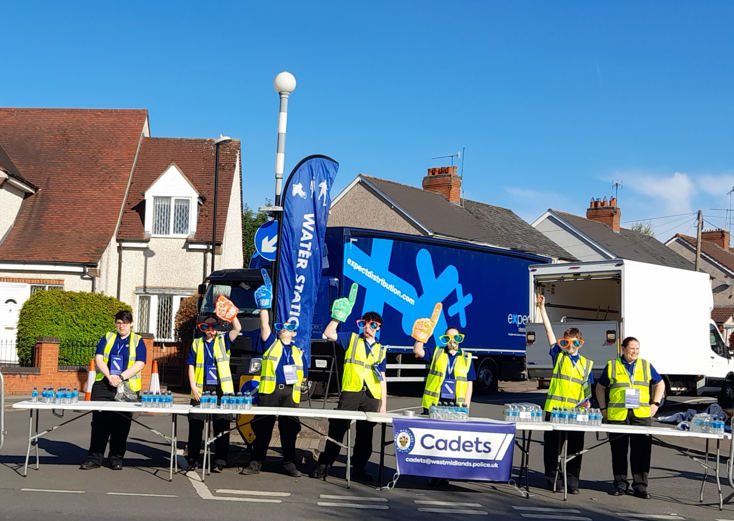 CadetsWMP's tweet photo. Incredible morning, the @CoventryPolice @CadetsWMP 👮♂️👮♀️@NationalVPC loved supporting @janesappeal @coventryhalf 🏃♂️🏃♀️
#coventryhalfMarathon #eventeer water station🚰 D1. Well done 👏to everyone who raised funds for their charity @RSPCACovNun @ZoesPlaceCov @PDRescue @TheCyrenians https://t.co/X4QvdvsLyH