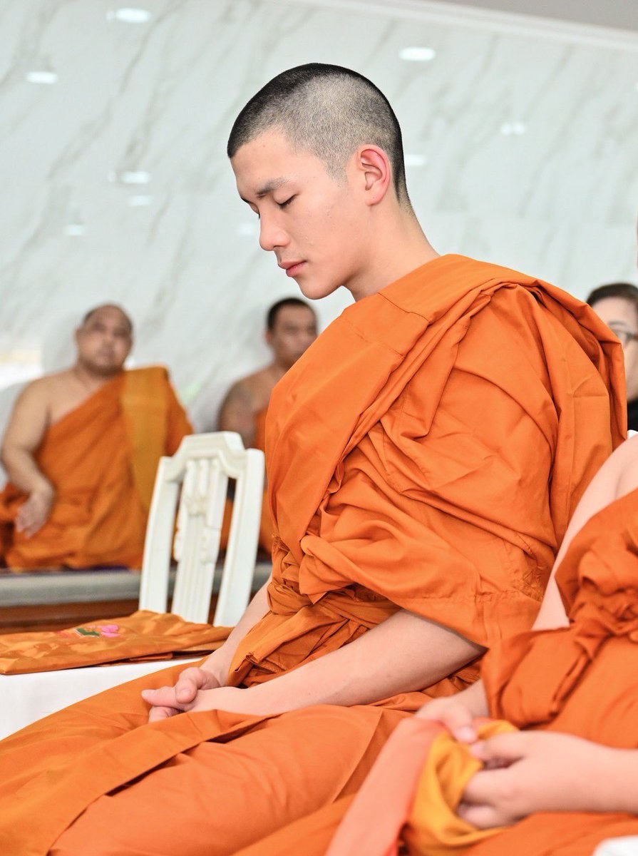 Fourth Officiall tweet media