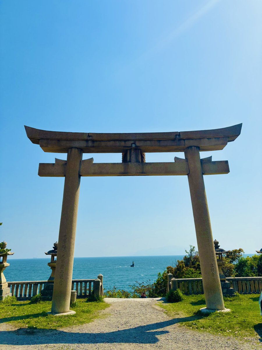 Ut74SDcPm725252's tweet image. 海のミルク🦪🍼
友達が職人さんみたいに
次から次へと焼き🦪
貝を開けてくれるので🦪
ひたすら食べ続けちゃったꉂ🤭
30個は食べたかもꉂꉂ(¯ᗜ¯艸)𐤔
肌スベスベになる予感 ( ≖ᴗ≖)ニヤッ
#赤穂市
#写真で伝えたい私の世界
#iPhone越しの私の世界