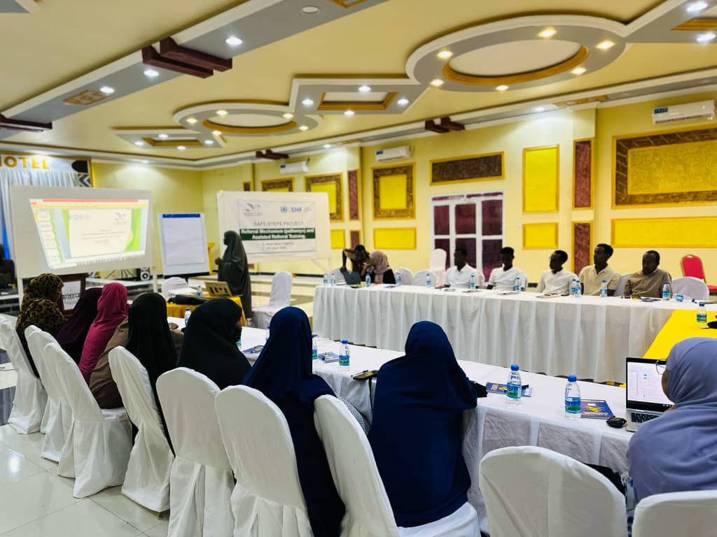 Somali Peace Line (Tubta Nabadda Soomaaliyeed) (@somalipeaceline) on Twitter photo 📍 Galkayo | As part of the #SafeSteps Project, <a href="/somalipeaceline/">Somali Peace Line (Tubta Nabadda Soomaaliyeed)</a> conducted a one-day refresher and advanced training aimed at enhancing participants' expertise in complex case management, multi-sectoral coordination, and survivor-centered GBV response.
The training brought 📍 Galkayo | As part of the #SafeSteps Project, <a href="/somalipeaceline/">Somali Peace Line (Tubta Nabadda Soomaaliyeed)</a> conducted a one-day refresher and advanced training aimed at enhancing participants' expertise in complex case management, multi-sectoral coordination, and survivor-centered GBV response.
The training brought