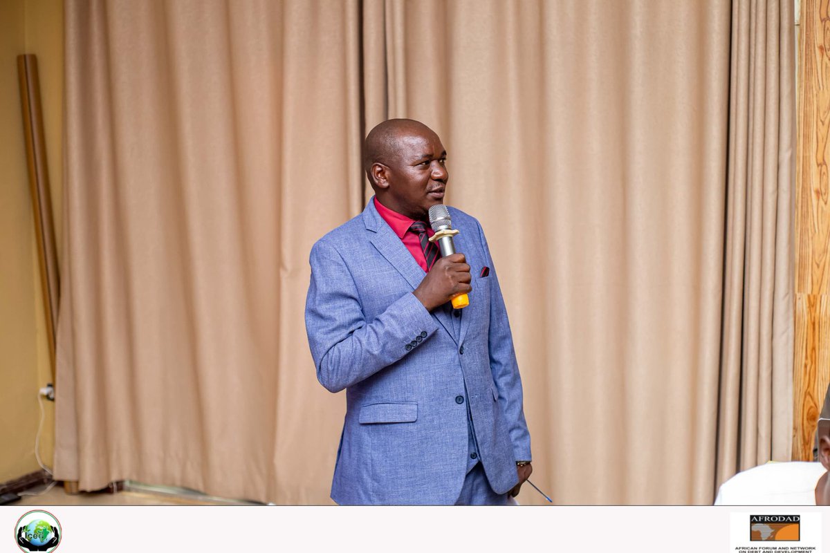 Iced Burundi (@icedburundi) on Twitter photo Merci à <a href="/Ndarfxa2Xavier/">François-Xavier NDARUZANIYE</a>, fervent défenseur des droits humains et Président de la Ligue <a href="/IzereBurundi/">Ligue Izere Burundi</a>, pour sa brillante modération lors de notre atelier sur la gestion de la dette publique à l'attention des médias le 24 avril.
Son expertise a grandement enrichi les échanges ! Merci à <a href="/Ndarfxa2Xavier/">François-Xavier NDARUZANIYE</a>, fervent défenseur des droits humains et Président de la Ligue <a href="/IzereBurundi/">Ligue Izere Burundi</a>, pour sa brillante modération lors de notre atelier sur la gestion de la dette publique à l'attention des médias le 24 avril.
Son expertise a grandement enrichi les échanges !