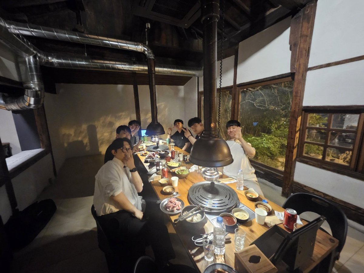 대구 홀 후기
1라 특등심카츠 
2라 바지락라멘 
3라 막창,뒷고기
4라 섹스

모두 수고하셨습니다.