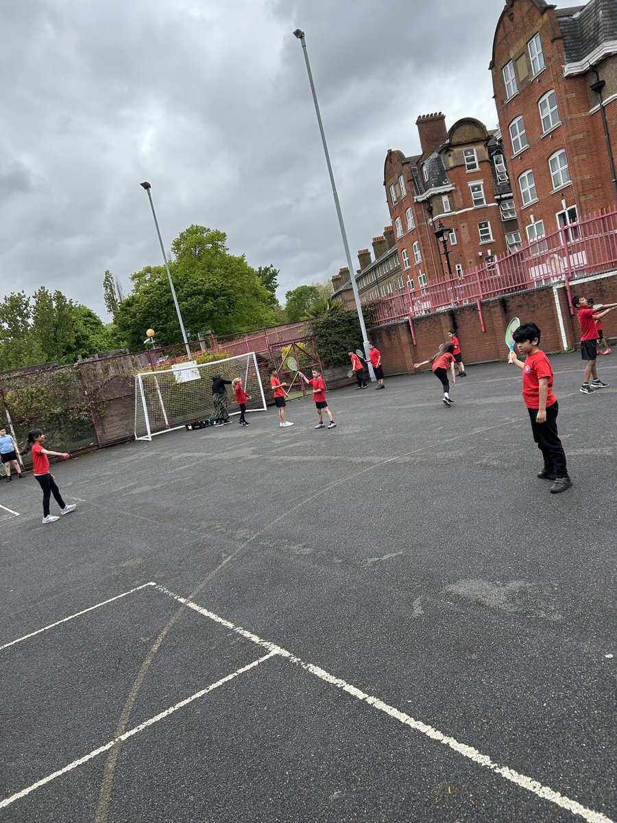 Bangabandhu Primary School (@bangabandus) on Twitter photo In PE, Henri Rousseau class have been practising their serving, bowling and batting skills. ๐ธ๐พ
Bowlers focused on their under and over hand serves, whilst batters worked on aiming and batting forehand and backhand serves.
The sun is out, let's all get active outdoors! โ๏ธ๐๐ฝโโ๏ธ๐๐ฝโโ๏ธ In PE, Henri Rousseau class have been practising their serving, bowling and batting skills. ๐ธ๐พ
Bowlers focused on their under and over hand serves, whilst batters worked on aiming and batting forehand and backhand serves.
The sun is out, let's all get active outdoors! โ๏ธ๐๐ฝโโ๏ธ๐๐ฝโโ๏ธ