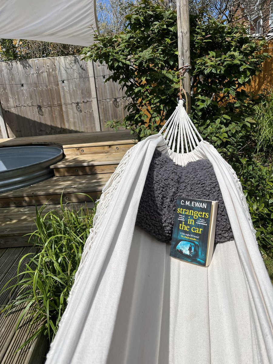 chrisewan's tweet image. Psst … it’s a perfect day for a spot of reading in a hammock.
(Assuming your son doesn’t steal the hammock first).
#strangersinthecar #cmewan #booksbooksandmorebooks #newbooks #readinggoals #summerreadinglist #booksofig #thrillerbooks
