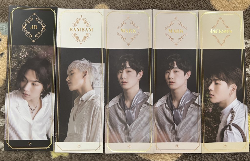 อันนี้ที่คั่นหนังสือค่ะ 🥺