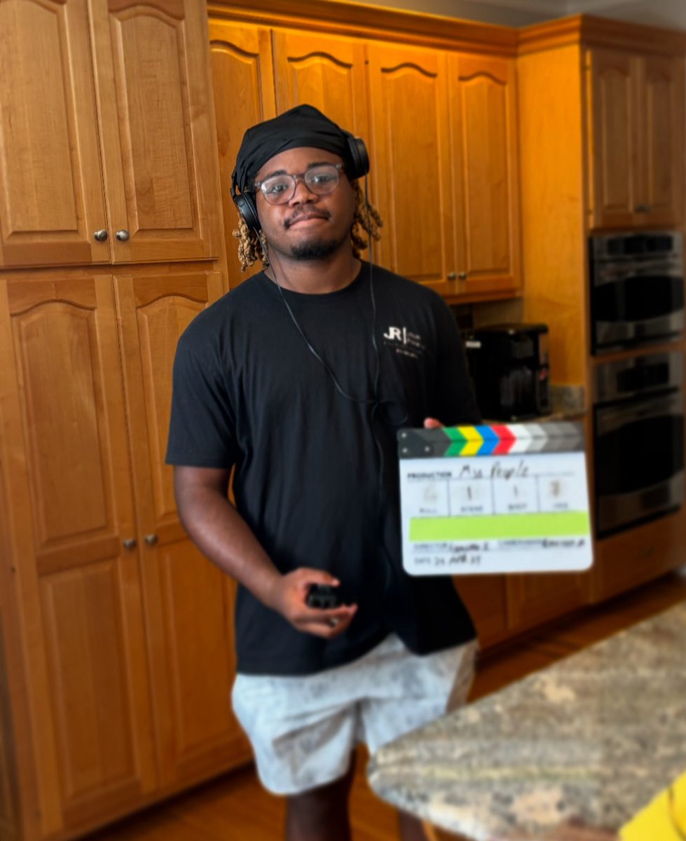 JoelRussellSr's tweet image. Me and @JoelRussellJr was on set yesterday! Spending time with my son and doing what I love means everything to me! #filmlife