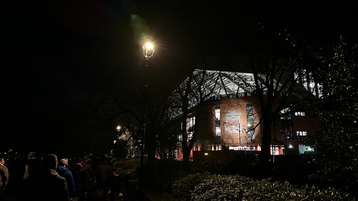 LifeAlert17's tweet image. Today could be the day! Liverpool one point away from winning the league in the year after their legendary coach leaves. 

Couldn’t have dreamed this up! What a year to make the trip to Anfield!