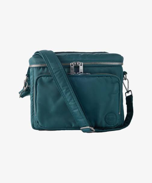 orangelemonshop locked | Orange and Lemon Shop CS (@orangelemonsh0p) on Twitter photo GIVEAWAY
Wonwoo Love Packed Bag
- used a few times (may have minor flaws)
- no pc/postcard just BAG
- winner must shoulder sf
Mechanics:
MBF <a href="/OrangeLemonSH0P/">orangelemonshop locked | Orange and Lemon Shop CS</a>
Like & RT this tweet GIVEAWAY
Wonwoo Love Packed Bag
- used a few times (may have minor flaws)
- no pc/postcard just BAG
- winner must shoulder sf
Mechanics:
MBF <a href="/OrangeLemonSH0P/">orangelemonshop locked | Orange and Lemon Shop CS</a>
Like & RT this tweet