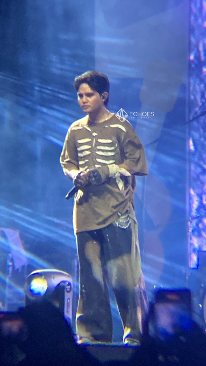 sb19echoes's tweet photo. They performed TIME 🥹⏳

ESBI at XIAOMI EK CONCERT
@SB19Official #SB19
#XiaomiAllStarWithSB19
#SB19_PABLO @imszmc https://t.co/ec5GP2G1sL