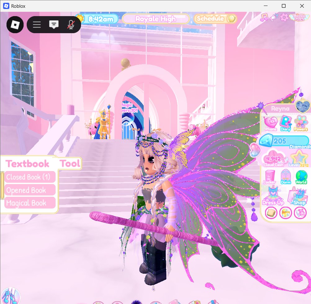ReyizReyna's tweet image. GUYS OK SO UH THIS DUDE HACKED MY MOONLIT AND  MY HEELS AND YE LIKE 39k dims and MADE MY TRADINGS BANNED @RoyaleHighValks  HELP BRO I SWEAR and i have PROOF THAT I HAVE MOONLIT WITH THE NEW SET SO YES IM NOT LYING