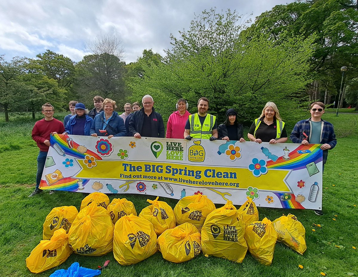 Thanks to everyone who attended our <a href="/isupportlhlh/">Live Here Love Here</a> #BigSpringClean this morning including our lovely Mayor <a href="/AJCathcart/">Alistair Cathcart</a> 🤩 16 people participated, lifting 12 bags of litter, weighing a total of 43kgs 💪 #leavenotrace 🚮 ♻️ #NotJustAPark 🌳🌴🪻🐝🐞 #LoveWhereYouVisit 🌏 #LoveBangor