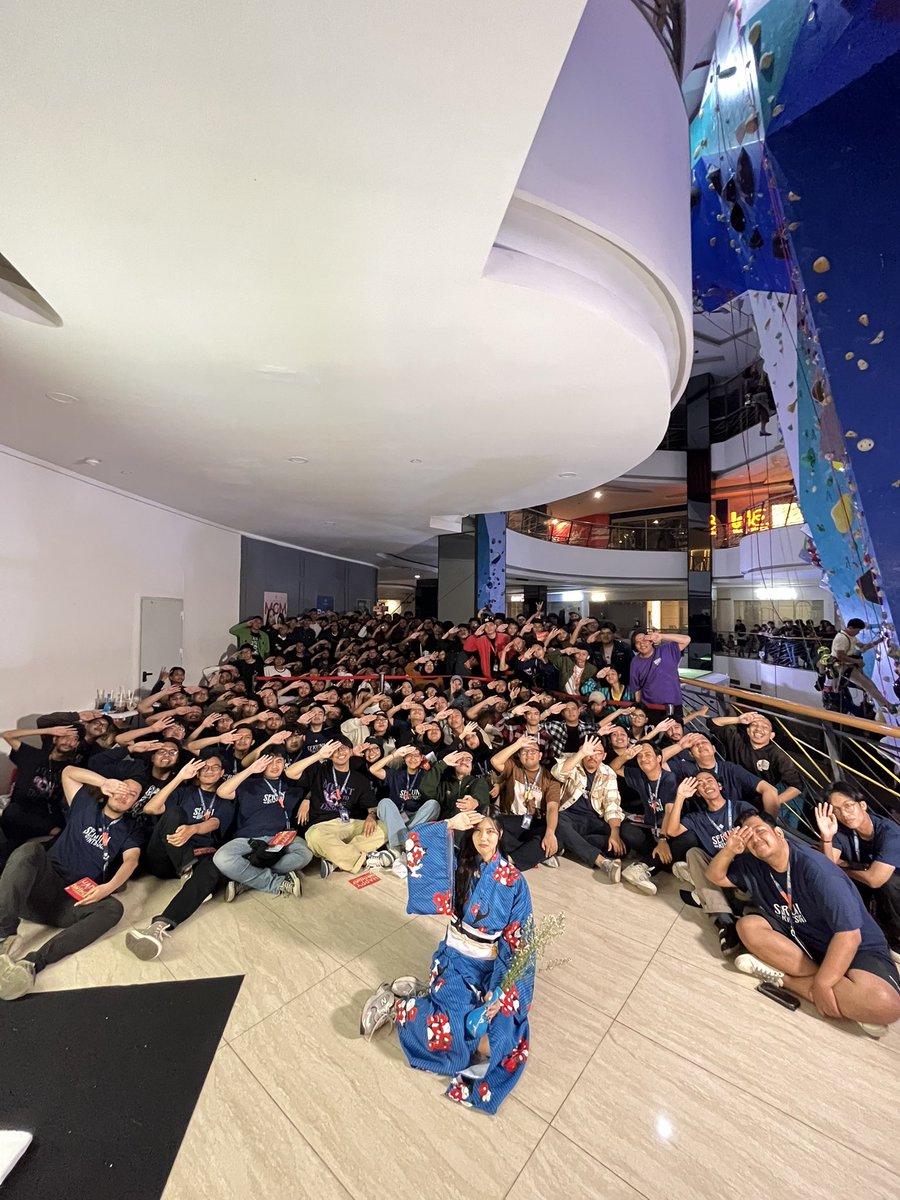 indiraseruni__'s tweet photo. terima kasih <3 #SeruniNoKintsugiXXI https://t.co/vCxRn2LNX9