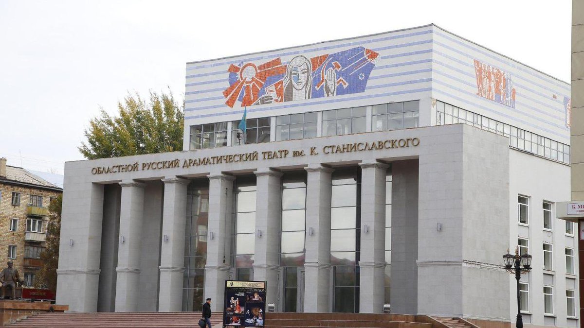 Лысый Усатыч tweet media