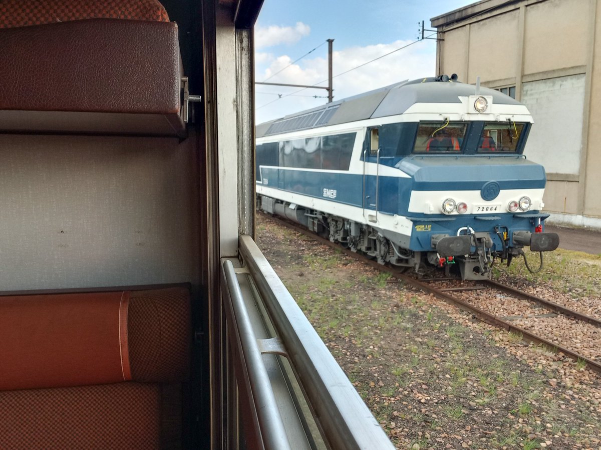 A.R.C.E.T. tweet media