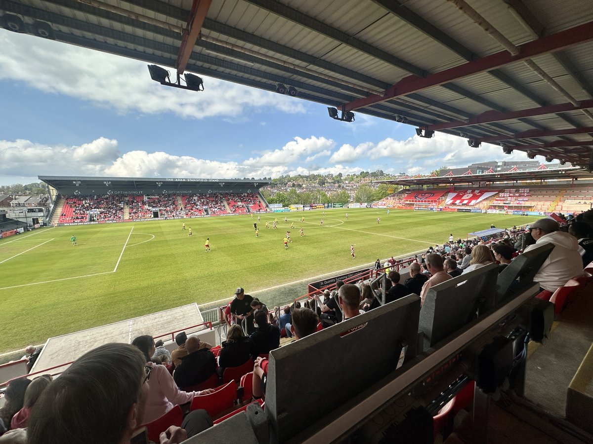 Scott Palfrey (@scottpalfrey) on Twitter photo Up the <a href="/ExeterCityWFC/">Exeter City Women FC</a> 🥳
Amazing to see so many people here today - the work that <a href="/CharlieHowell_/">Charlie Howell</a> and the gang have put in the last month is incredible and has paid off 👏🏻
#ECFC Up the <a href="/ExeterCityWFC/">Exeter City Women FC</a> 🥳
Amazing to see so many people here today - the work that <a href="/CharlieHowell_/">Charlie Howell</a> and the gang have put in the last month is incredible and has paid off 👏🏻
#ECFC