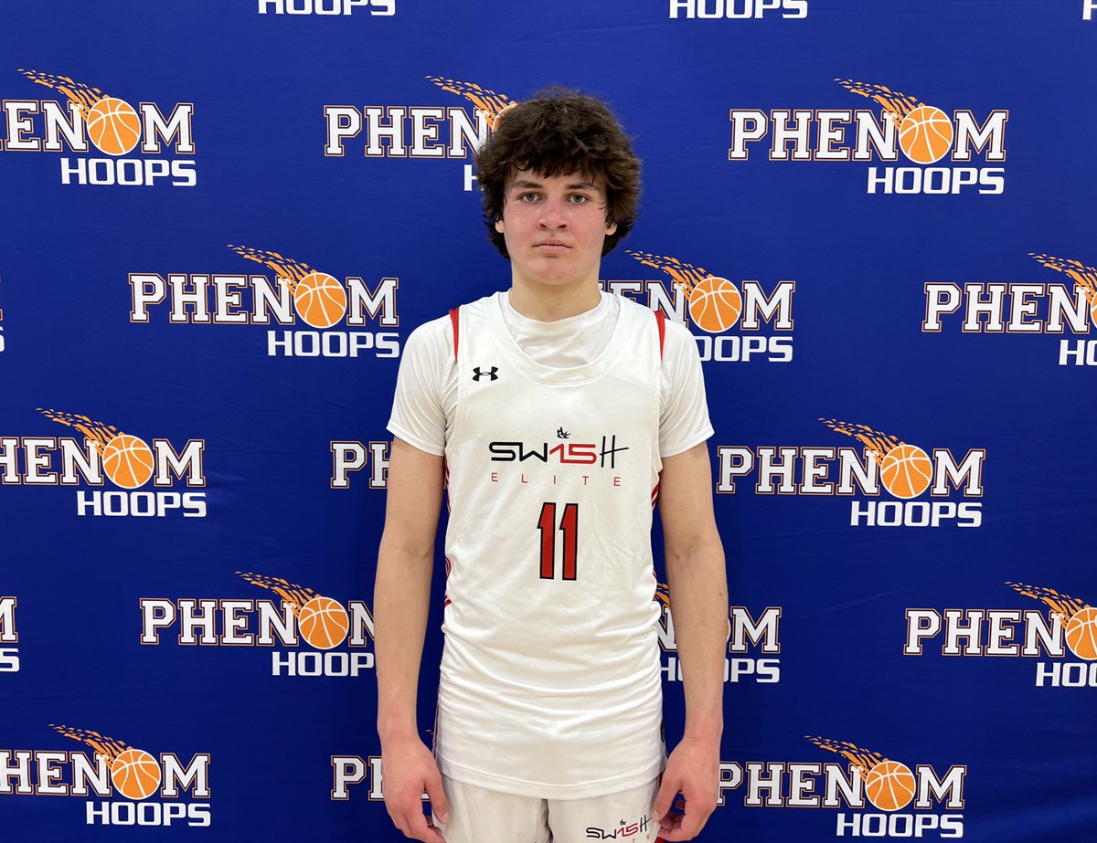 5’10 ‘28 Tanner Long (SW15H Elite) is a definite spark plug for this group. Provides instant energy and three-point shooting the moment he enters the game. Scrappy defender. Willing to make the extra pass and fight for loose balls whenever possible #PhenomHardwoodClassic
