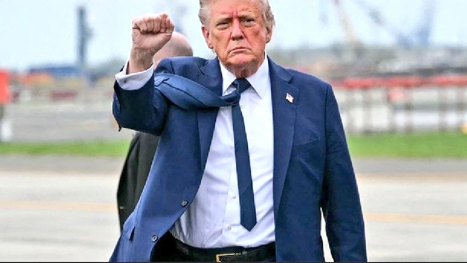 Олександр Мережко (@chairolek) on Twitter photo .<a href="/realDonaldTrump/">Donald J. Trump</a> can eclipse JFK & Reagan to be the greatest <a href="/POTUS/">President Donald J. Trump</a>🇺🇲 in history if he visits Kyiv, makes an iconic statement of support & shows the free world he's chosen to #StandWithUkraine🇺🇦. Read my interview with <a href="/KyivIndependent/">The Kyiv Independent</a>🔽 & back <a href="/ZelenskyyUa/">Volodymyr Zelenskyy / Володимир Зеленський</a>'s #PushForPeace🕊. .<a href="/realDonaldTrump/">Donald J. Trump</a> can eclipse JFK & Reagan to be the greatest <a href="/POTUS/">President Donald J. Trump</a>🇺🇲 in history if he visits Kyiv, makes an iconic statement of support & shows the free world he's chosen to #StandWithUkraine🇺🇦. Read my interview with <a href="/KyivIndependent/">The Kyiv Independent</a>🔽 & back <a href="/ZelenskyyUa/">Volodymyr Zelenskyy / Володимир Зеленський</a>'s #PushForPeace🕊.